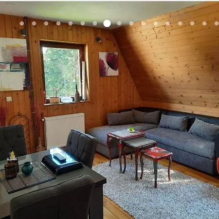 Vikendica Milica Casa de Férias *